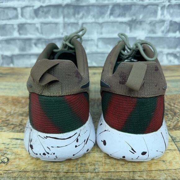 Nike Roshe One Jade Stone Freddy Krueger Custom 511881-335 Mens Size 8.5 - Picture 6 of 11